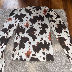 Longsleeve cow print shirt